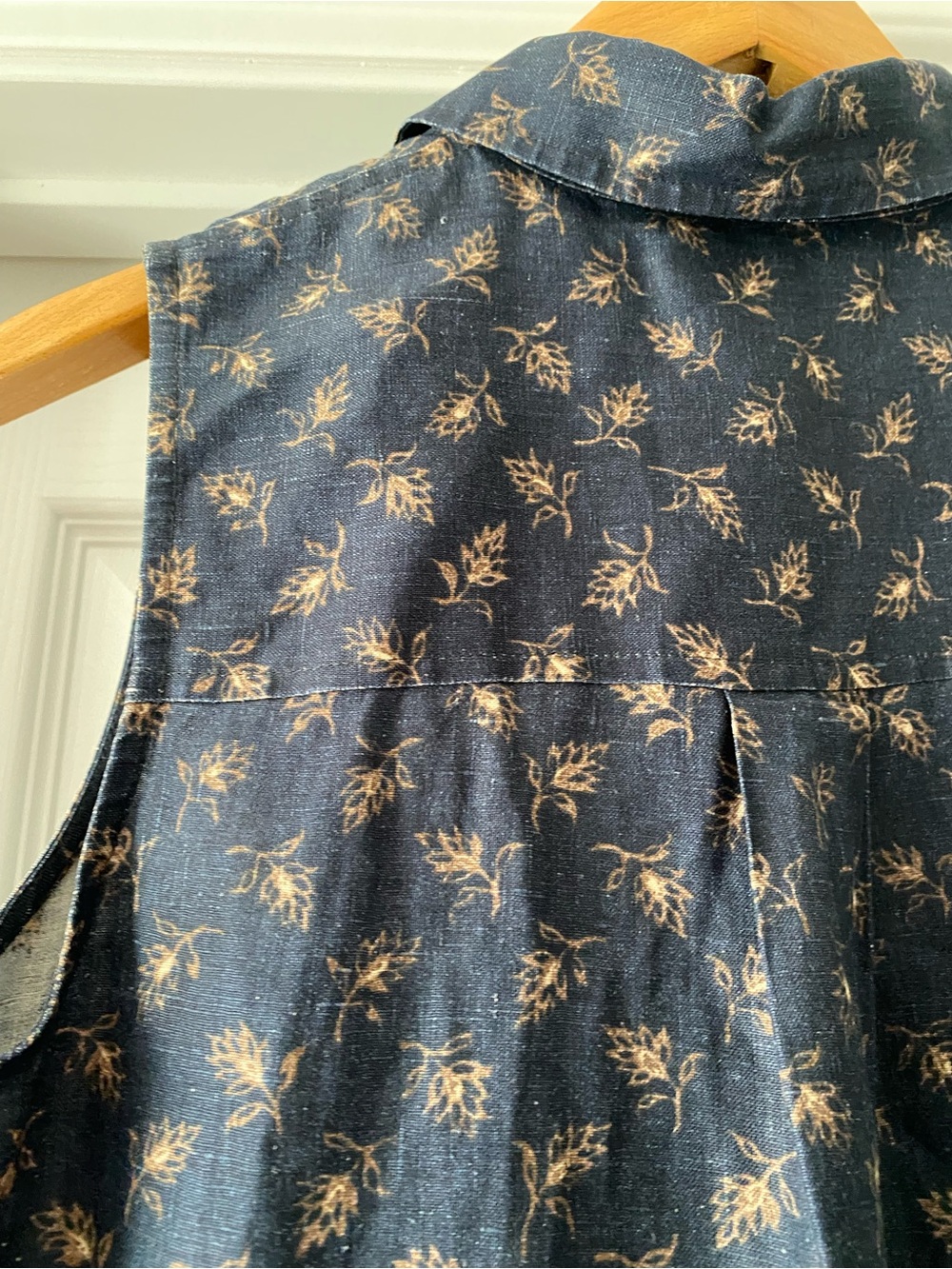 Vintage Valerie Stevens Pure Linen Navy Mini Floral Button Down MIDI Dress - Picture 5 of 9